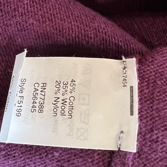 J. CREW Wool Blend Crewneck Pull Over Purple Sweater Size S NEW - Picture 7 of 7